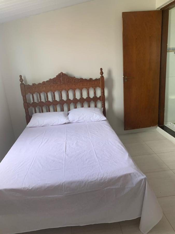 Casa Na Praca De * Arembepe
