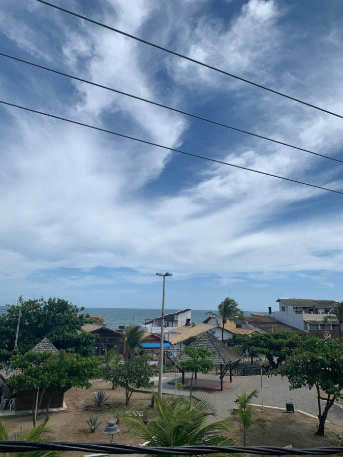 Casa Na Praca De Holiday home Arembepe
